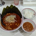 蒙古タンメン中本 - 北極ラーメン（2倍）+海苔+定食。