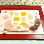 Nihon Ryouri Unoan - 食前酒とウサギが可愛い紙ナプキン