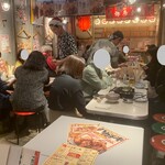 Yataiya Hakatagekijou - 『屋台屋 博多劇場 丸の内店』店舗内観「テーブル席1」