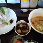 居酒屋 姫咲丸 - ヒラマサ刺とサバみそ煮