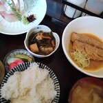 居酒屋 姫咲丸 - ヒラマサ刺とサバみそ煮