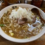 麺 高はし - 乱切りちゃあしゅう麺 900円+刻み玉ねぎ7杯 10円