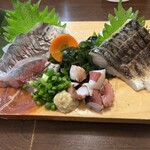 庄や - 鮮魚お好み盛り〔鯵の刺身・〆鯖の炙り・たこブツ〕