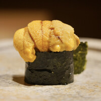 鮨 由う - 