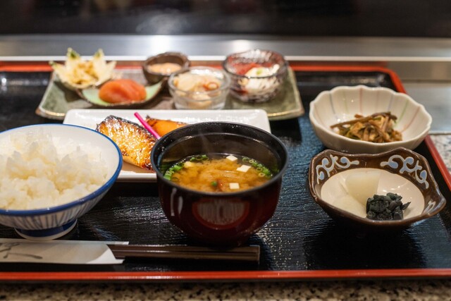 Uokyu Eat-in Ajimise Honten, Tokyo, Japan