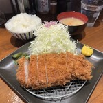 とんかつ檍のカレー屋 いっぺこっぺ - 