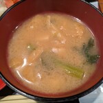 Taishuu Tsugutsugu Kicchin - 味噌汁
                        出汁感も味噌感バッチリ