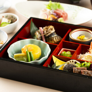 Gozen/Kaiseki where you can enjoy the blessings of the season ◆ A dish that can be enjoyed by both the eyes and the tongue