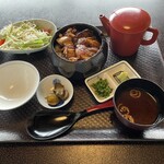 名古屋コーチン・旬菜 一鳳 - 