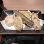天ぷらとワイン 小島 - 半熟卵､なす､レンコン､さつまいも､ちくわ
