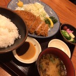 とんかつ稲 - お昼のロースかつ定食！