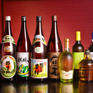 季節ごとの新潟地酒や自家製梅酒などドリンクも充実