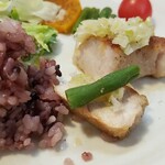 キッチン ブルー グローブ - ９つ目のソテーには、いんげん豆も乗せます