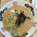 博多金龍 - 醤油豚骨ラーメン