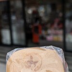 山梨水晶本店 - 料理写真:みのぶ饅頭