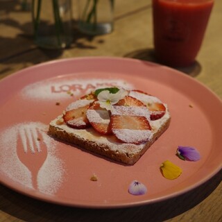 ローランズ ソーシャルアンドスムージーショップ_0