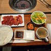 お肉屋さんのひとり焼肉 若江岩田駅前店