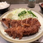 Ajino Tonkatsu Maruichi - ランチロースとんかつ定食