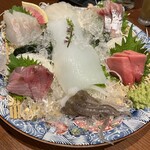 魚がし どまん中 神楽坂店 - 