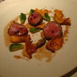 キメラ - 仔羊のロースト　芽キャベツとジロール茸