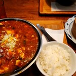 新潟 三宝亭 東京ラボ - マーカツ麺 1450円、貝柱入り焼売(2個) 270円