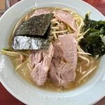 ラーメンショップ - 料理写真:ネギチャーシューメン