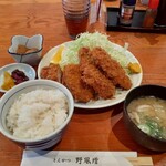 野風増 - 日替わりランチ(ヒレカツ コロッケ アジフライ)1100円