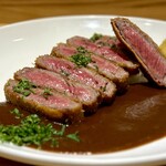 洋食 おがた - 滋賀サカエヤさん熟成牛ロース ビーフカツ