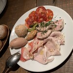 bistro oeuf oeuf - 前菜の盛り合せ