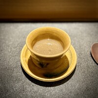 銀座 有涯 - ■茸
                      ７種もの茸で作ったという、擂り流し。
                      風味がいいです♪