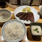 牛たん料理 閣 - 