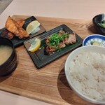 炭火焼鳥と定食 カドクラ食堂 学芸大学店 - 