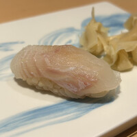 SUSHI BANYA KAI 品川店 - 平目の昆布締め