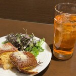 Italian Kitchen VANSAN - アペロールソーダとおすすめのキュッシュを熱々で