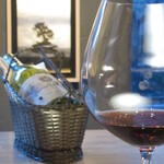 トレイス - 茶褐色のワイン