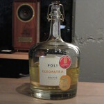 トレイス - エレガントグラッパ、クレオパトラ