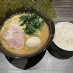 横浜家系ラーメン 大将家 - 