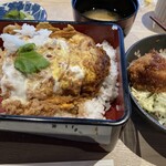 Tonkatsu Kagurazaka Sakura - 