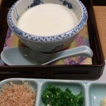 Nihonkai Shouya - 手造り豆腐の冷や奴。