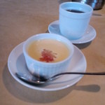 ロウホウトイ - ランチの点心セットは、蒸し点心3種とミニデザート@400