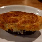 ウエストパパ - ２皿目：ムール貝トマト煮込みのパイ包み焼