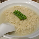 麺庵 利休 - シジミーペイジ 斜め前から