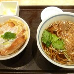 Sobakichi - ランチのカツ丼セット