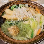 上海常 名古屋店 - 海鮮土鍋の翡翠麺