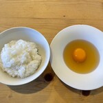 Ramen FeeL - ライスと出汁卵