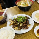 華風料理一芳亭 - 肝照り焼き定食