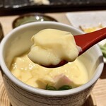 すし酒場 魚あるき - 「茶わんむし」のスプーンアップ…