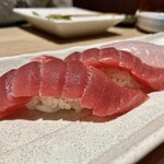 すし酒場 魚あるき - 「本鮪赤身（税込￥250）×2」