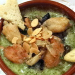 サラマンジェ ド イザシ ワキサカ - エスカルゴ・カエルもも肉、ロックフォールチーズのココット2,400円