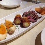 クワトロチンクエ - 自家製スモーク盛合せ